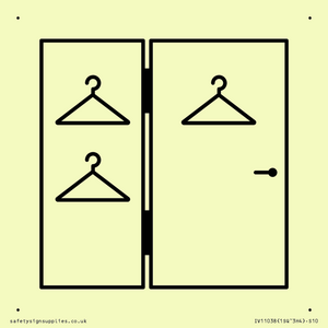 I065 Large Changing room